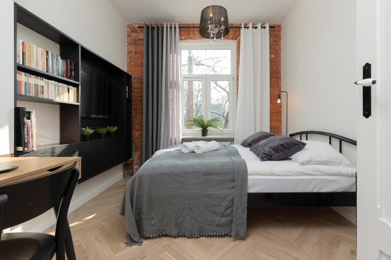 Warsaw Pruszkow Park View Comfortable Apartments By Noclegi Renters Bagian luar foto