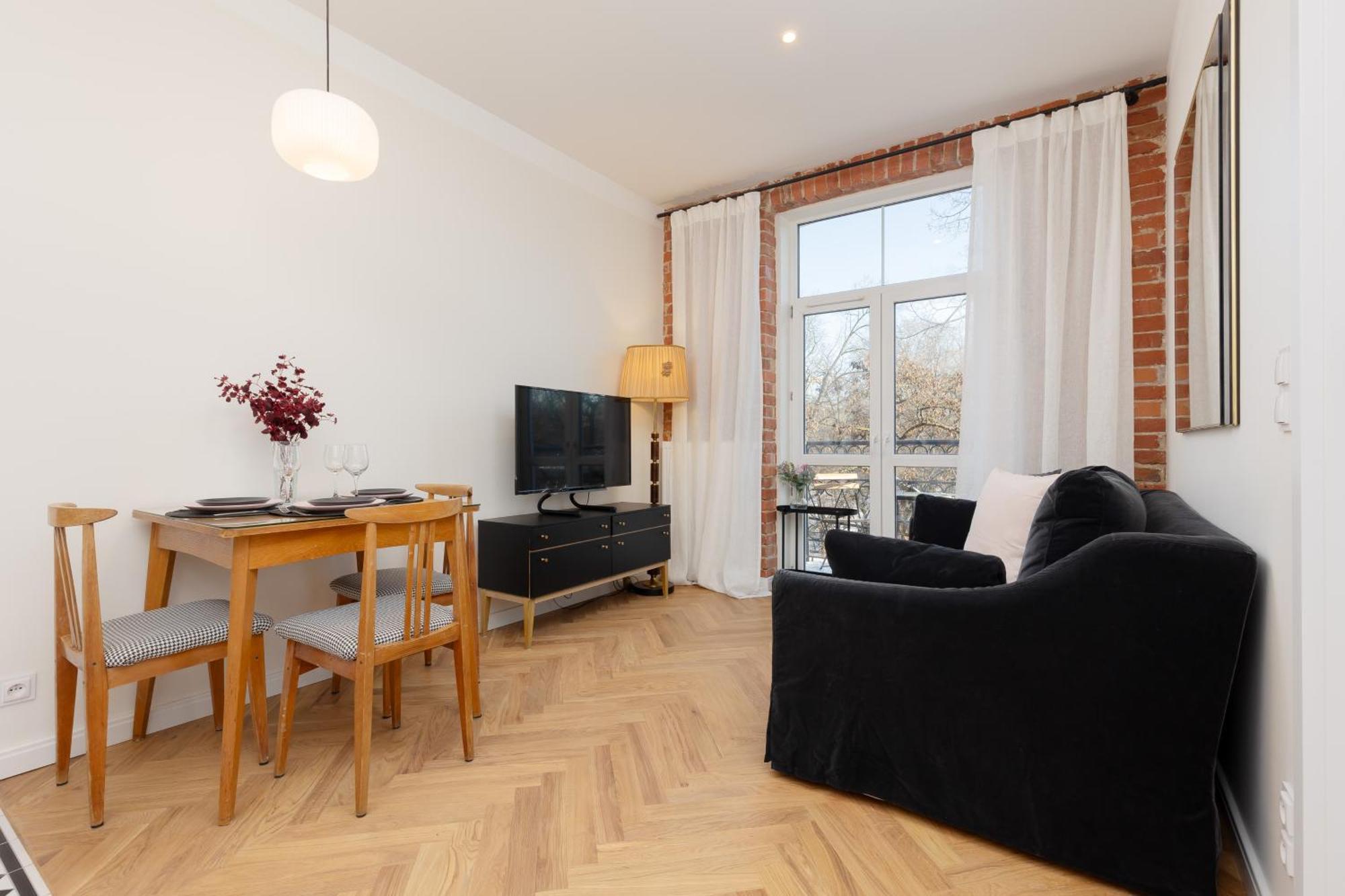 Warsaw Pruszkow Park View Comfortable Apartments By Noclegi Renters Bagian luar foto