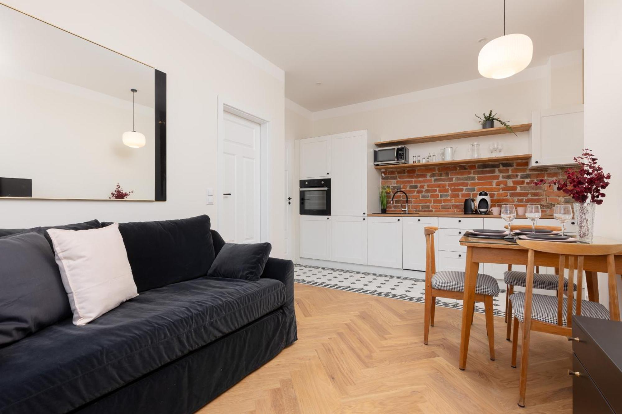 Warsaw Pruszkow Park View Comfortable Apartments By Noclegi Renters Bagian luar foto
